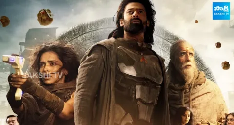 Deepika pairs up with Prabhas in Sprit3