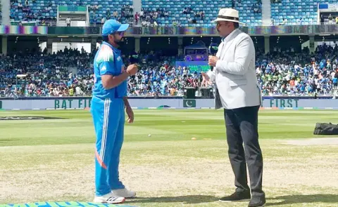 Like Helmets in Cricket Kit Embrace Media And Technology: Ravi Shastri4
