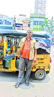కార్మికులంటే అలుసు
