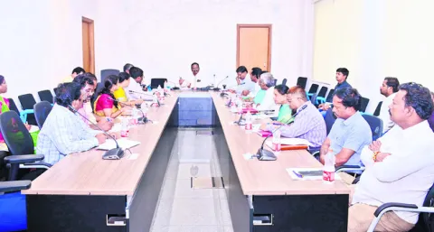 బడిబాటతో విద్యార్థుల సంఖ్య పెంచాలి