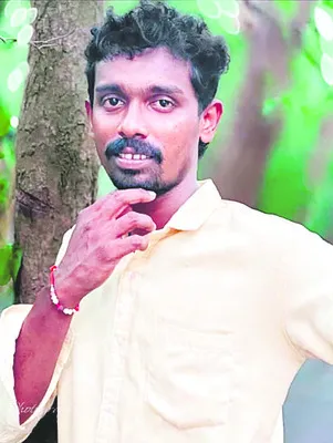 అనుమానాస్పద స్థితిలో యువకుడి మృతి 