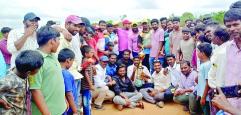 మురళీ