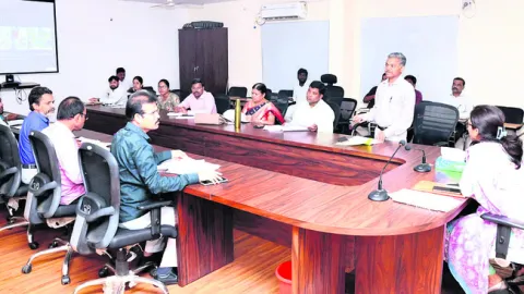 అప్రమత్తతతోనే సీజనల్‌ వ్యాధుల నియంత్రణ 