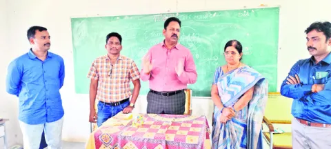 విద్యార్థులను శాస్త్రవేత్తలుగా తీర్చిదిద్దాలి 