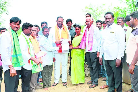 అర్హులందరికీ ఇందిరమ్మ ఇళ్లు