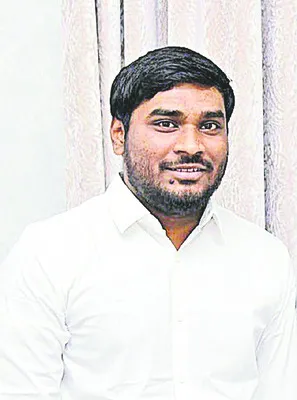వైఎస్సార్‌ సీపీ యువజన విభాగం రాష్ట్ర ఉపాధ్యక్షుడిగా చంద