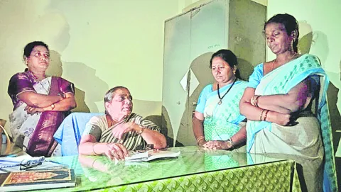 అంగన్‌వాడీ కేంద్రాల్లో అవినీతిపై విచారణ 