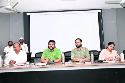 ‘ఇందిరమ్మ’ జాబితాలో అనర్హులుండొద్దు
