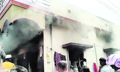 విద్యుత్‌షార్ట్‌ సర్క్యూట్‌తో ఆస్తినష్టం 