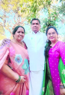 తల్లిదండ్రుల కలను నిజం చేస్తూ..