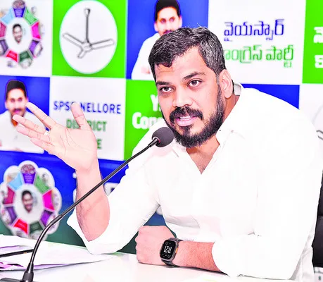 మైనింగ్‌ మాఫియాపై ఇక యుద్ధమే 