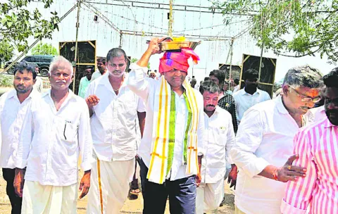 ఘనంగా నీలంపాటి అమ్మవారి తిరునాళ్ల 
