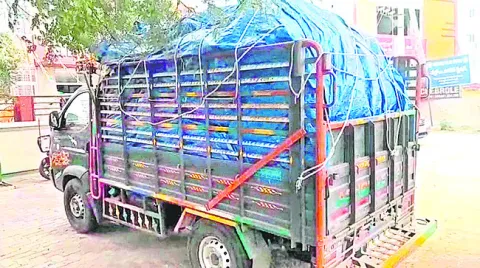 రేషన్‌ బియ్యం పట్టివేత 