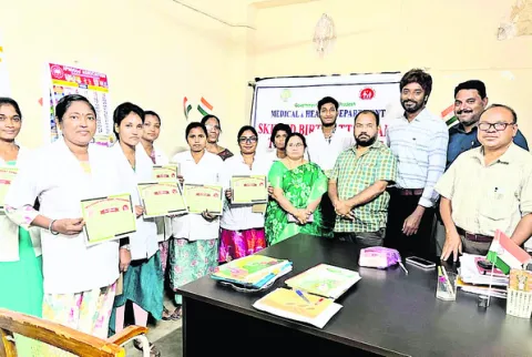 పీహెచ్‌సీల్లో ప్రసవాల మెరుగుకు కృషి చేయాలి