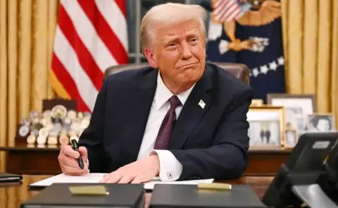 Trump slaps 100% tariff on foreign films2
