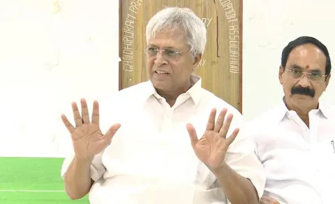 Vundavalli Aruna Kumar Reacts On PSR Anjaneyulu Arrest3