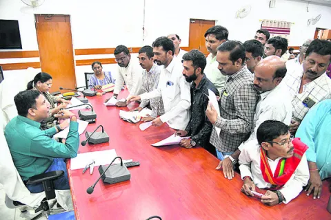 ప్రజావాణిలో ‘ఇందిరమ్మ’ గోడు