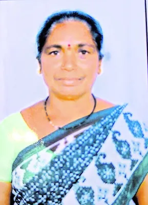 వడదెబ్బతో మహిళ మృతి
