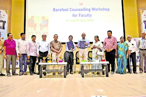 విద్యార్థులు ఒత్తిడిని జయించాలి