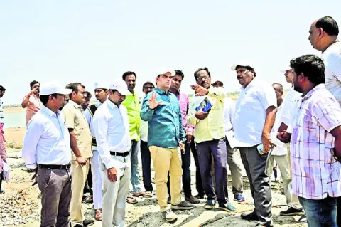 సరస్వతి పుష్కరాల ఏర్పాట్లు ముమ్మరం