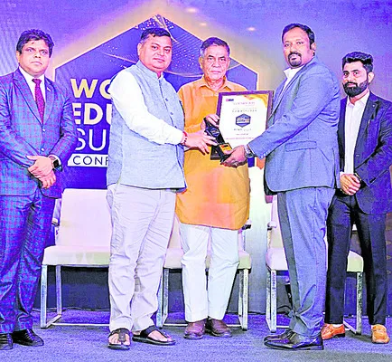 జాబ్‌ మేళాను సద్వినియోగం చేసుకోండి 