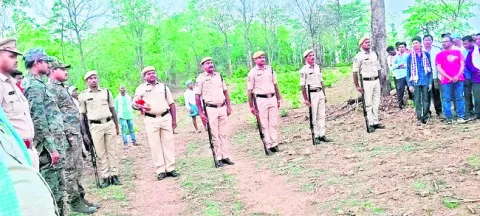 మూడు 