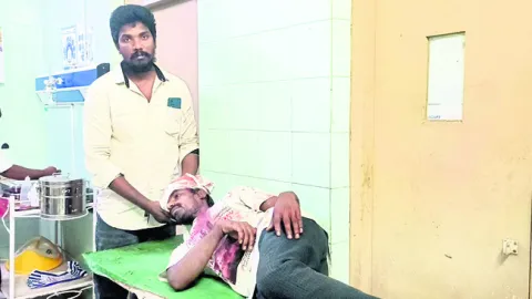 వివాహ వేడుక వద్ద ఘర్షణ.. వ్యక్తికి తీవ్ర గాయాలు 