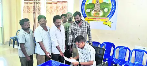 మున్సిపల్‌ కార్మికుల సమ్మె నోటీసు 