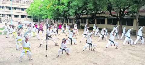 కరాటే
