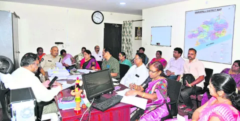 లింగ నిర్ధారణ చేసిన వారిపై కఠిన చర్యలు 