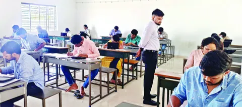 పకడ్బందీగా  ‘గ్రూప్‌–1 మెయిన్స్‌’ 