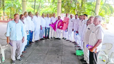 వృద్ధుల బాధ్యత వారసులదే