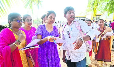 ప్రశాంతంగా ఏపీ ఈసెట్‌ 