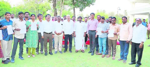 ఫలించ