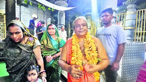 సింహగిరికి చేరుకున్న లక్ష్మీకాంత్‌ నాయక్‌దాస్‌