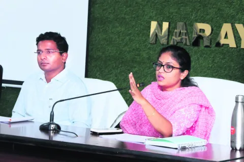 ‘ఉపాధి’ లక్ష్యాలను పూర్తి చేయాలి 