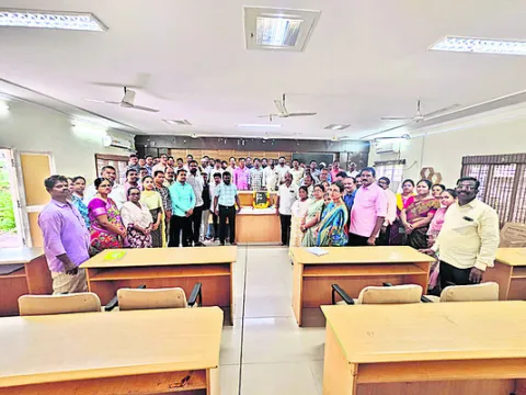 అల్లూ