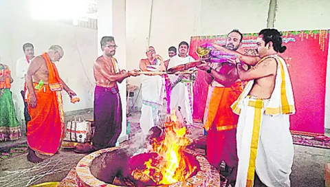 రత్నగిరి వనదుర్గకు అపచారమా?