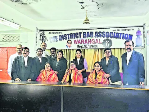 శ్వేతార్కుడిని దర్శించుకున్న న్యాయమూర్తి