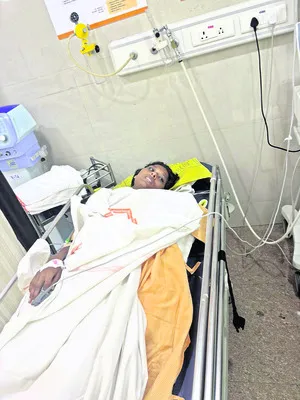 ట్రాక్టర్‌ ఫ్యాన్‌ తగిలి మహిళకు తీవ్ర గాయాలు