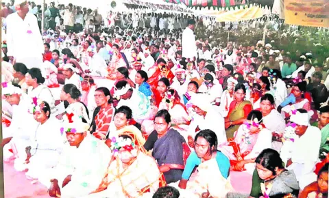 23 ఏళ్లు.. 108 సామూహిక వివాహాలు