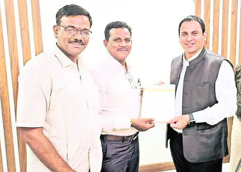 ఉపాధ్యాయుల సమస్యలు పరిష్కరించండి సారూ! 