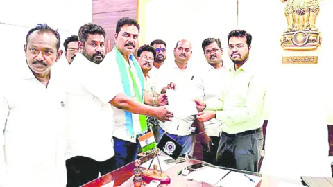కుట్టు శిక్షణ కుంభకోణంపై చర్యలు తీసుకోండి 