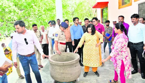 పిల్లలమర్రిలో పకడ్బందీ ఏర్పాట్లు 