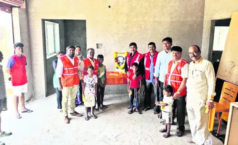 రక్తదానం.. ప్రాణదానం 

