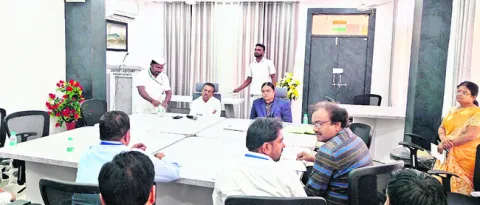 లోక్‌అదాలత్‌ను సద్వినియోగం చేసుకోండి 
