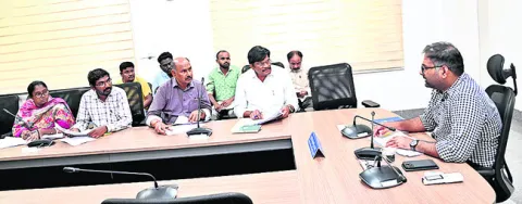ఆయిల్‌పామ్‌ సాగుతో లాభాలు 