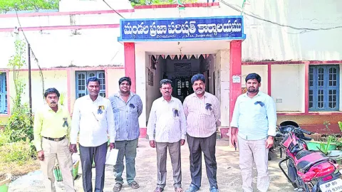 గొంతు నొక్కే యత్నం తగదు