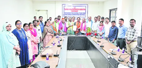 అంకితభావంతో పనిచేద్దాం 