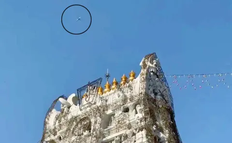 Flights passes over tirumala temple again